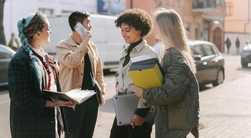 käytetyn auton ostaminen